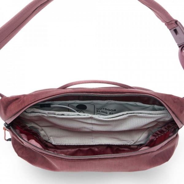 Peak Design Outdoor Sling 2L -axelväska, röd månförmörkelse