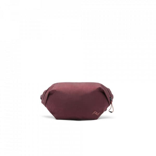 Peak Design Outdoor Sling 2L -axelväska, röd månförmörkelse