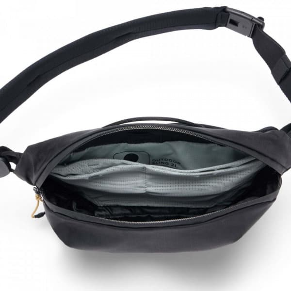 Peak Design Outdoor Sling 2L -ristivartalolaukku, musta
