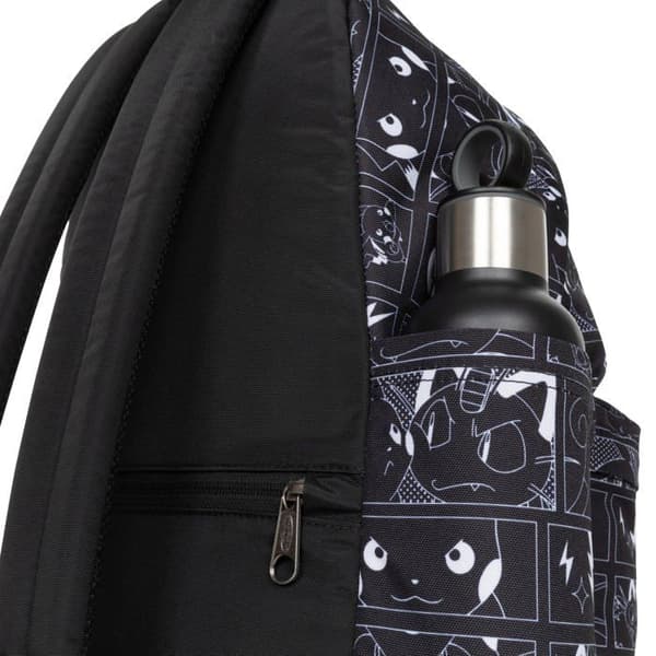 Ryggsäck - Eastpak - Day Pak'r 2T6 - Svart - Pokémon - Vadderad för 13 tum dator