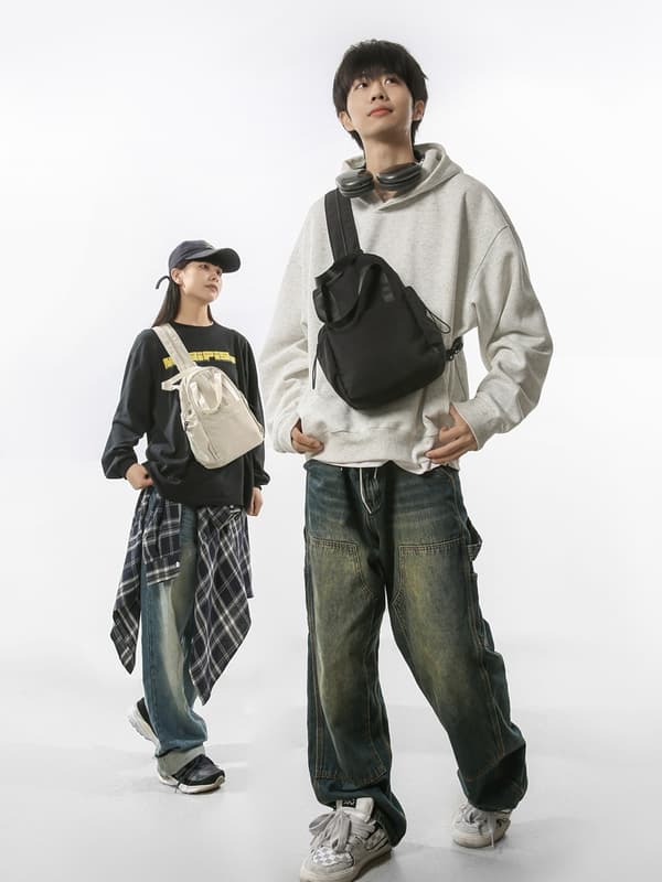 INF Konvertibel ryggsäck: 3-i-1 Sling, Crossbody & Axelremsväska