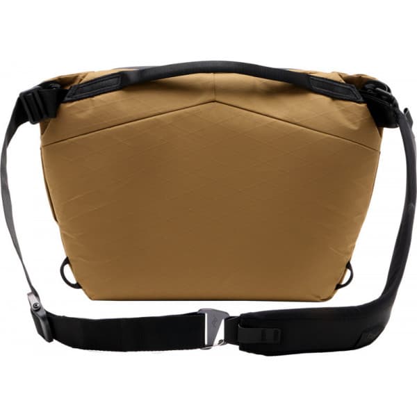 Peak Design Everyday Sling 6L v2 axelväska, sandbrun