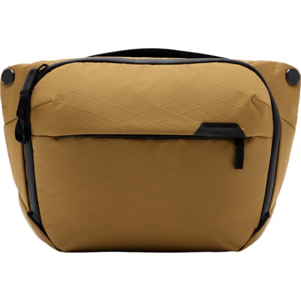 Peak Design Everyday Sling 6L v2 axelväska, sandbrun