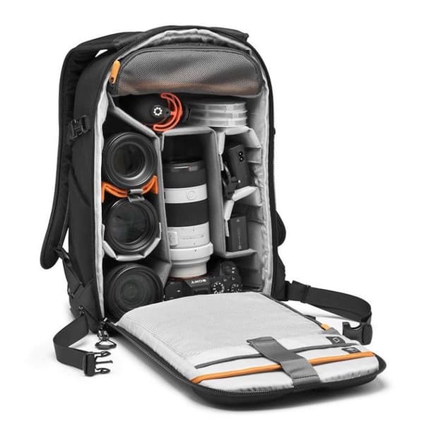 Lowepro ryggsäck flipside bp 300 aw III svart