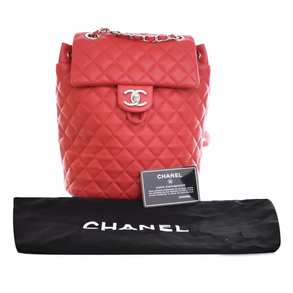 Pre-owned Chanel Small Lambskin Urban Spirit Backpack Red