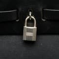 Miniatyrbild 8 av 10: Pre-owned Hermès Toile Herbag GM Backpack Black
