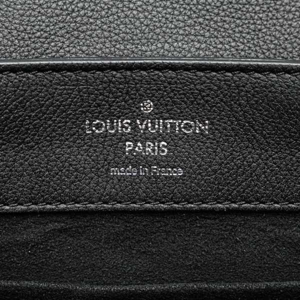Pre-owned Louis Vuitton Taurillon Lockme Backpack Black