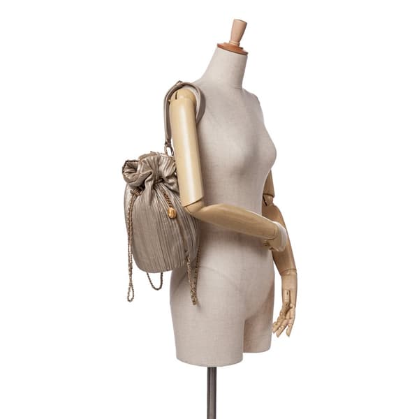 Pre-owned Chanel Small Metallic Calfskin Coco Pleats Drawstring Backpack Gold