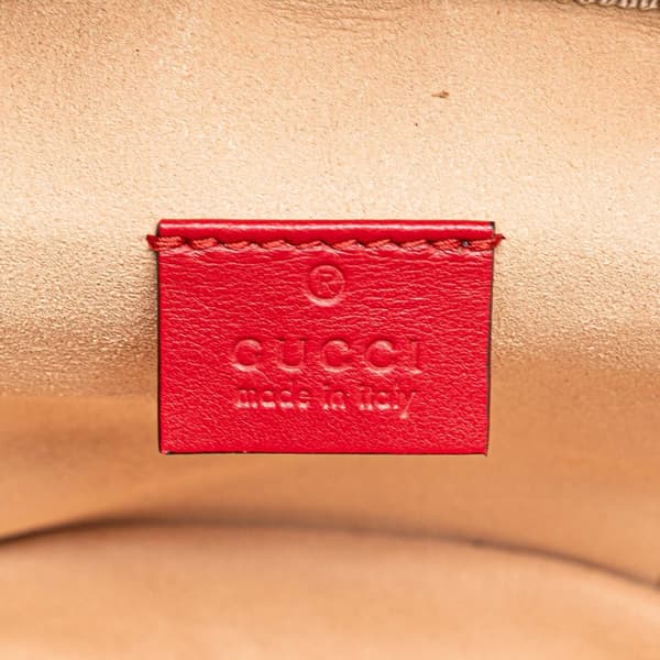 Pre-owned Gucci GG Marmont Round Matelasse Leather Backpack Red
