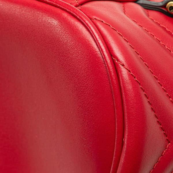 Pre-owned Gucci GG Marmont Round Matelasse Leather Backpack Red