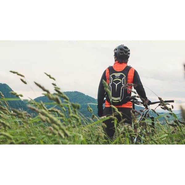 Ryggsäck - Cykel - SCHILDKRÖT - LED + USB-port + Hörlursutgång ingår