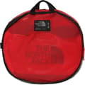 Miniatyrbild 4 av 5: Sportväska - THE NORTH FACE - Base Camp Duffel M - Röd/Svart - L 35,5 x H 63,5 x B 35,5 cm - 71 L