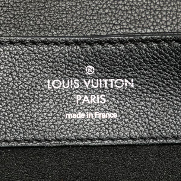 Pre-owned Louis Vuitton Taurillon Lockme Backpack Black