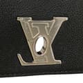 Pikkukuva 8 / 10: Pre-owned Louis Vuitton Taurillon Lockme Backpack Black