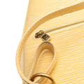 Miniatyrbild 8 av 10: Pre-owned Louis Vuitton Epi Mabillon Yellow