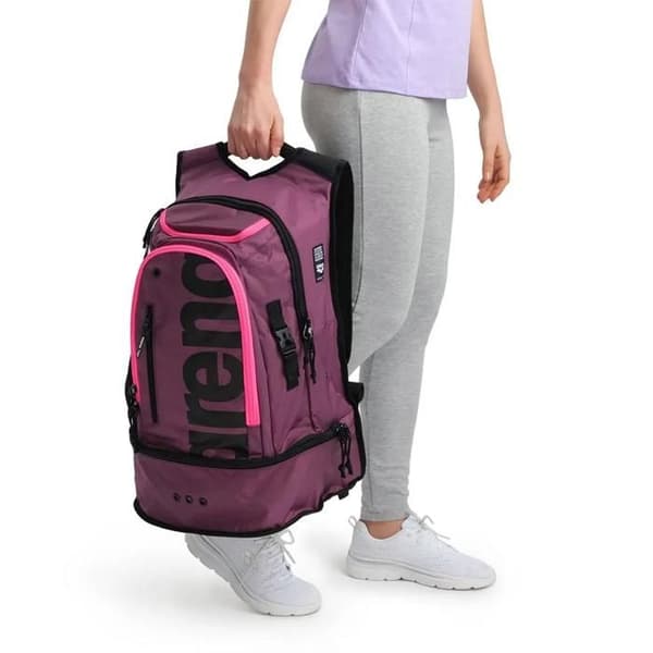 Sportig ryggsäck - Arena - Fastpack 3.0 - Vattentålig - 40L - Lila