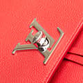 Miniatyrbild 7 av 10: Pre-owned Louis Vuitton Taurillon Lockme Backpack Red