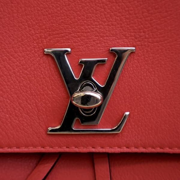 Pre-owned Louis Vuitton Calfskin Lockme Backpack Red