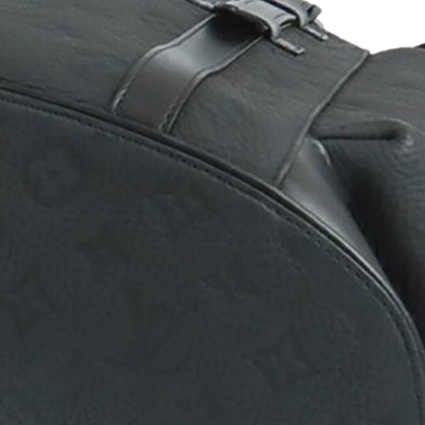 Pre-owned Louis Vuitton Monogram Taurillon Christopher MM Black
