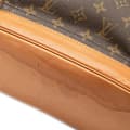 Miniatyrbild 9 av 10: Pre-owned Louis Vuitton Monogram Montsouris GM Brown