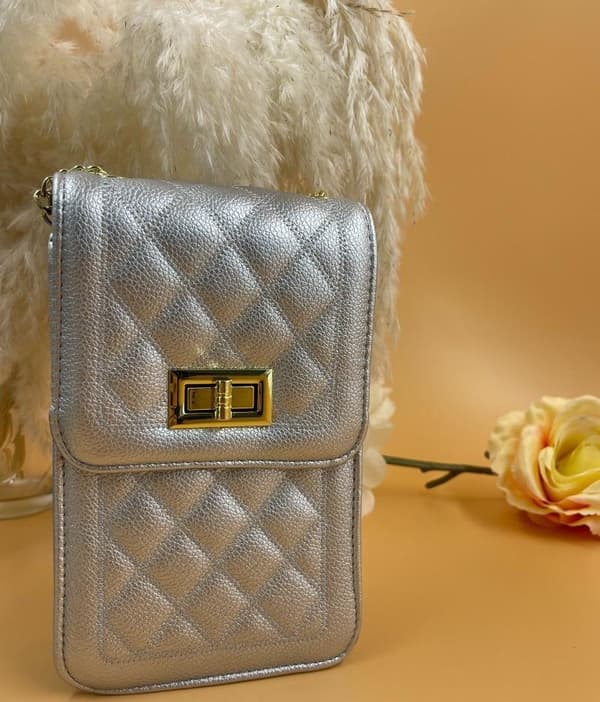 Agélii Fashion - Stylish faux leather mobile phone case - multiple colors