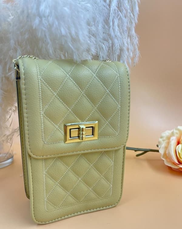 Agélii Fashion - Stylish faux leather mobile phone case - multiple colors