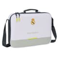 Miniatyrbild 1 av 3: Skolryggsäck Real Madrid C.F. Vit 38 x 28 x 6 cm