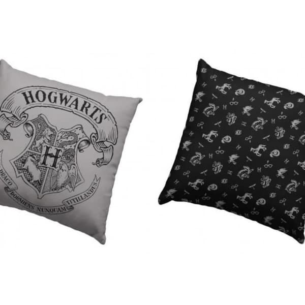 HARRY POTTER - Hogwarts - Kudde '45x45x12cm'