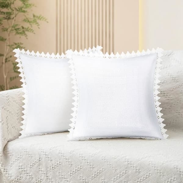 Set med 2 Kuddöverdrag 45x45 cm Kant med Blomspets