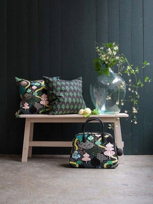 Littlephant-kudde - 1056 - Prydnadskudde 50 x 50 cm Saga Forest-Black/Multicolor 50 x 50 cm