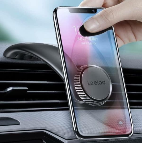 Leeioo VCS-0165 Universal Car Panel Holder With Magnet For Devices