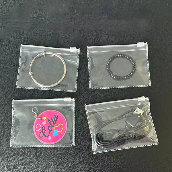 INF Ziplock-påsar för smycken och små accessoarer  M