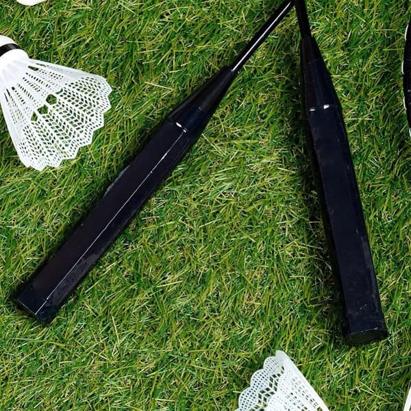 VILDE Fritidsbadmintonrackets Set 8 skyttlar 61 cm 12 st.