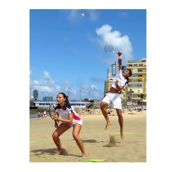 VICFUN Speed Badminton fjäderboll - Rör med 3 fjäderbollar - Neon Orange
