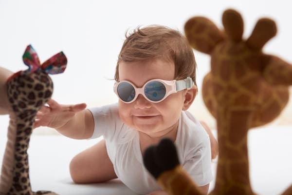 Beaba solglasögon för baby, 0-9 månader, färg: kritrosa