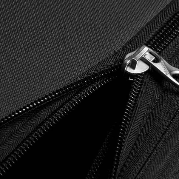 Delsey Pin Up 6 76 cm -kuffert, sort