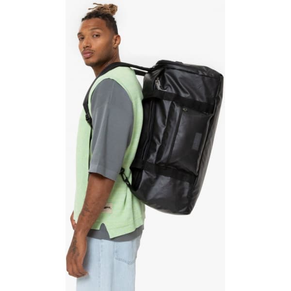 Eastpak TARP DUFFL'R M -duffeltaske, presenning sort