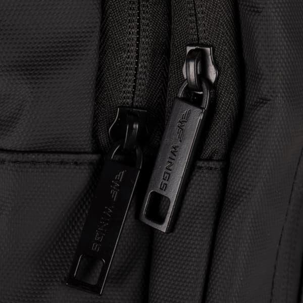 WINGS VIREO Crossbody Rygsæk – Vandafvisende, USB, 5,3L, 4 lommer