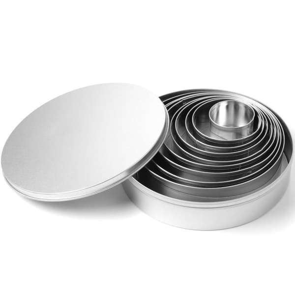 Leivonnainen leikkausmuotti, WHEELS malli - SARJA 9 kpl. - HENDI 673744