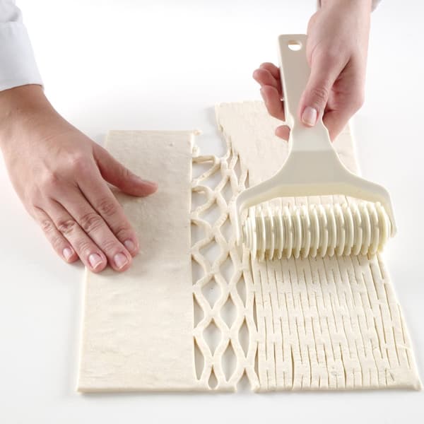 Skærerulle dej skære rullegitter mønster til tærter Kitchen Line 130x200mm - HENDI 515075