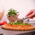 Pikkukuva 2 / 3: Pizzaleikkuri ruostumattomasta teräksestä