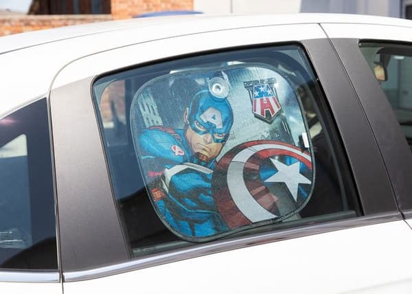 Sidoverdrag - Tataway - Captain America - 44x35 cm - UV-skydd - Sugpropp