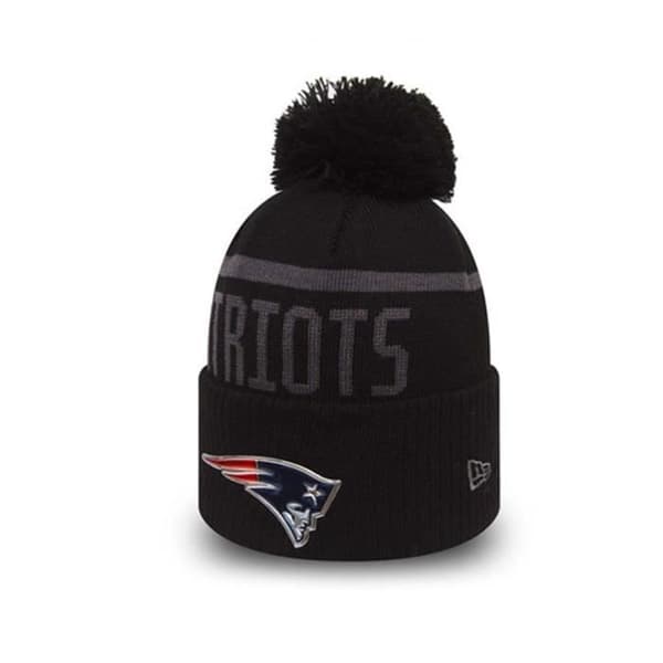 Mössa i stickat med pompom från NFL Black-kollektionen av New England Patriots från märket NEW ERA