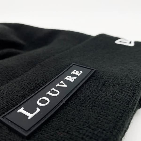 Le Louvre Logo Beanie - NE/1/BON/LELOUVRE/575249