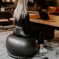 Pikkukuva 4 / 4: Swedish Posture harjoituspallo ja harjoitusnauha - ergonomia ja harjoittelu yhdessä