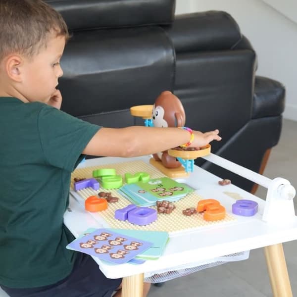 Tikkie the Math Scale - Utbildningsspel - JADE - Montessori - Från 5 år