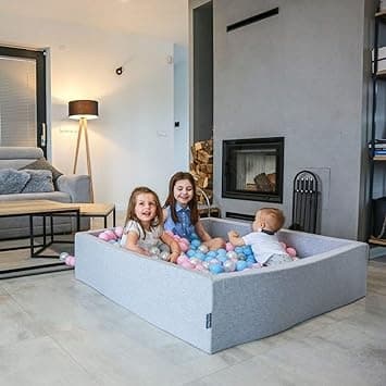 Praktisk boldgrube 120x120 cm med 600 bolde og vaskbart overtræk