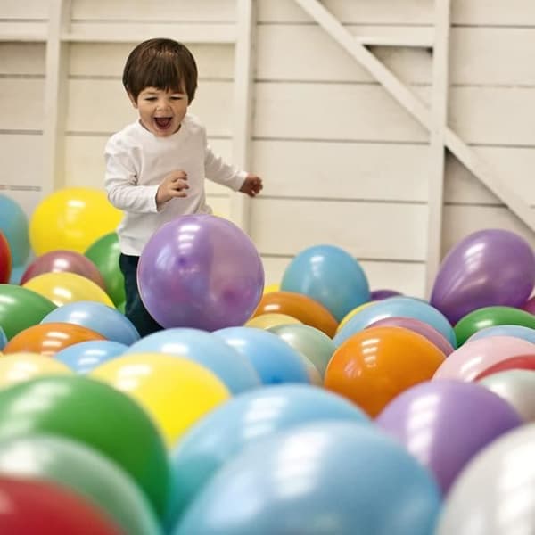 100 ballonger 10 tums födelsedagsballonger perfekta för födelsedagar, bröllop och dop.