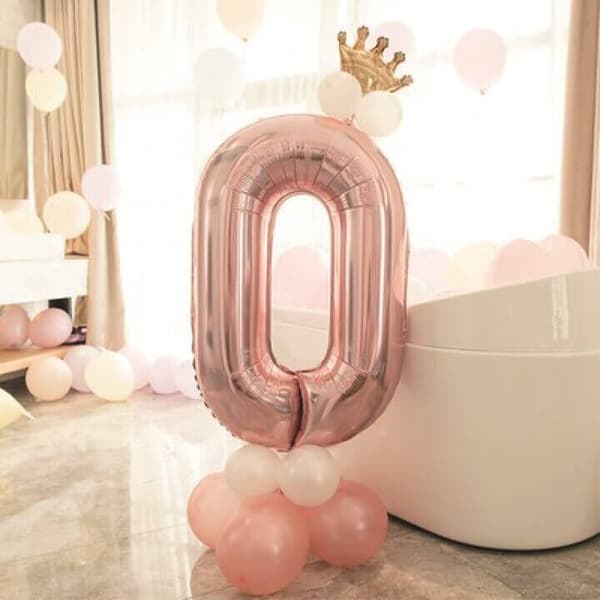 Stor Stående Sifferballong Set | Roséguld Metallic Nummer 0 110cm