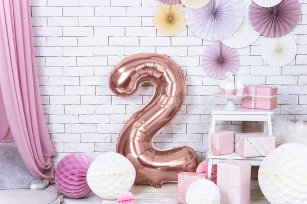 Folieballong nummer "2" roséguld 86 cm